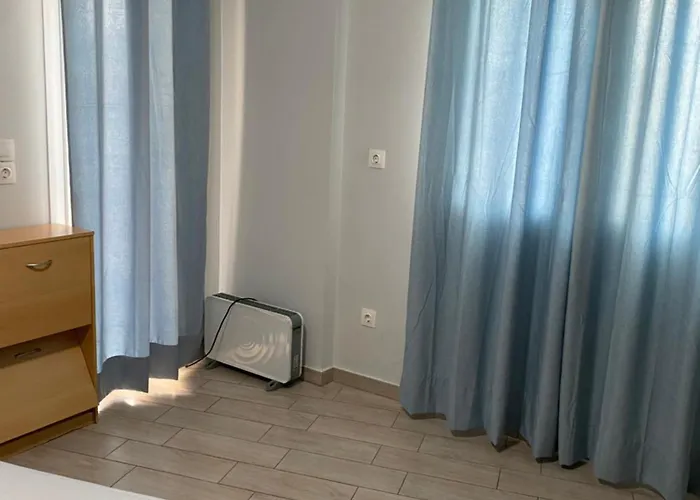 Apartment Arethousa View Getaway - Chalkida's Cozy Gem *