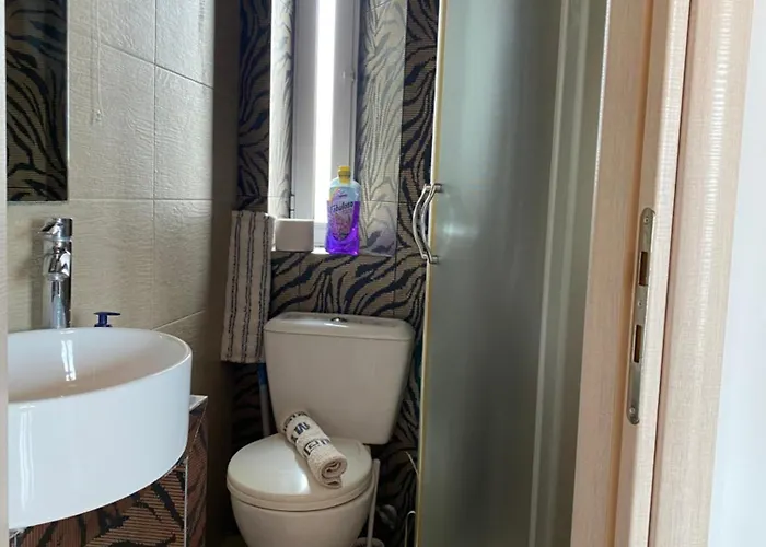 Arethousa View Getaway - Chalkida's Cozy Gem Apartment *